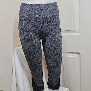 PINK Victoria's Secret Seamless  Gray and Black Leggings